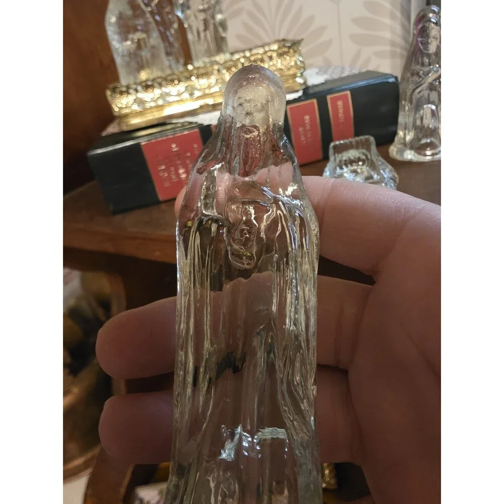 Vintage 6 Piece Clear Glass Nativity Set Hollow Base Holy Family Wise Men Vtg